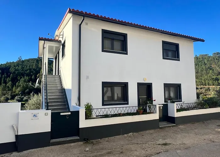 Alojamentos Da Aldeia Vakantiehuis Vila de Rei